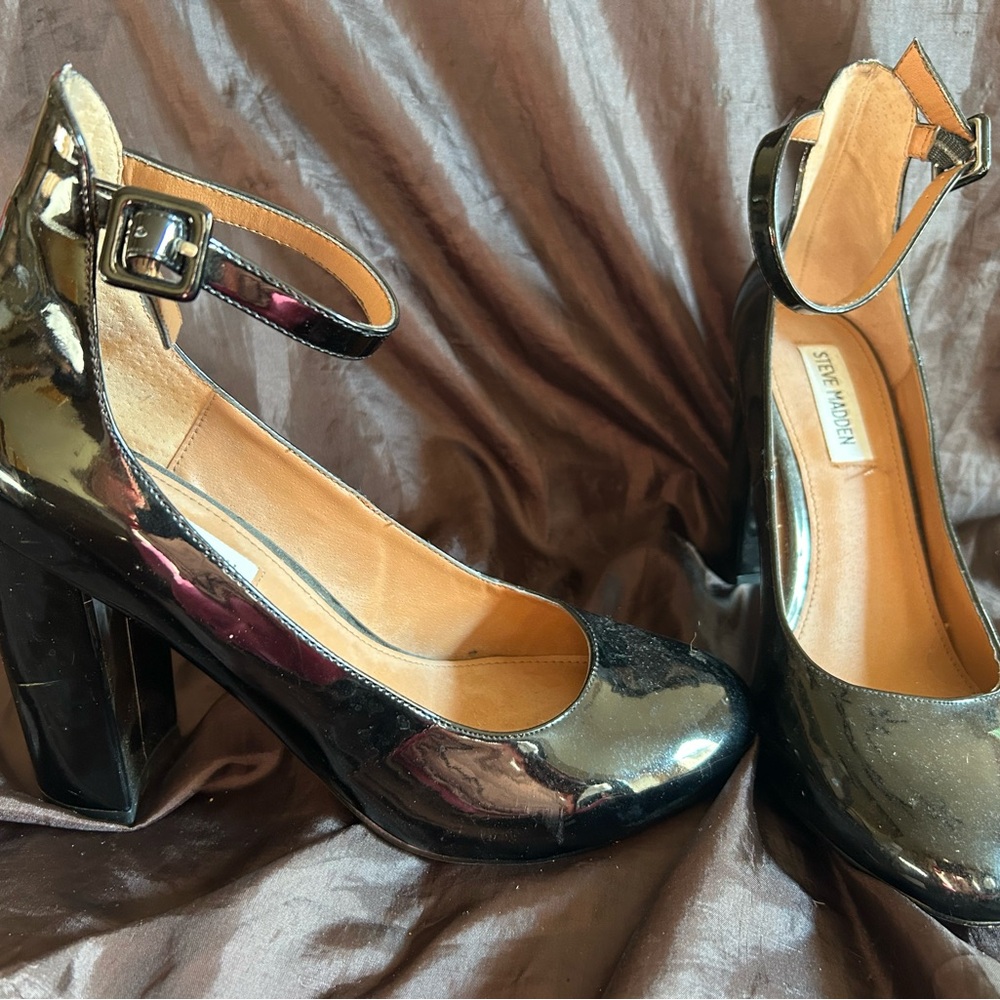 Steve Madden Black Patent Leather Heels